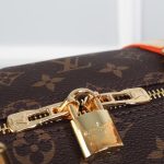 Louis Vuitton Keepall Bandoulière 50