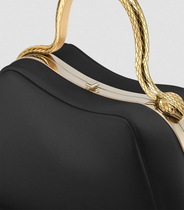 Bvlgari Small Leather Serpentine Top Handle Torebka