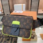 Louis Vuitton LV S Lock Sling Nerka dla Mężczyzn